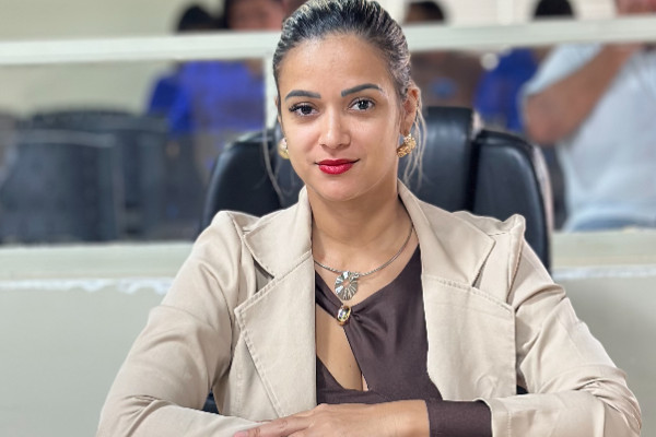 Vereadora Carla Rocha destaca avanços na saúde e solicita melhorias para Unidades Básicas de Sa...