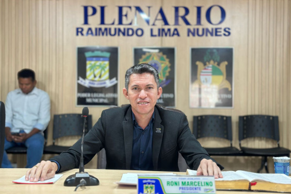 Presidente Roni Marcelino apresenta projeto que beneficia mulheres vítimas de violência domésti...